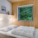 Casa vacanze Suna - From The Sea By Interhome *