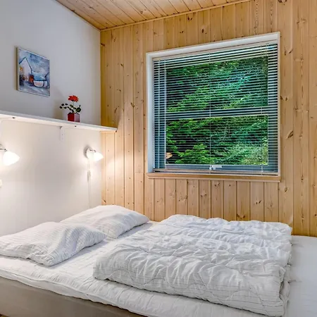 Feriehus Suna - From The Sea By Interhome *